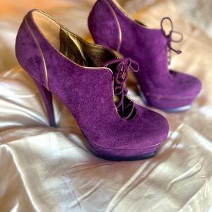 YSL Platform Bootie. Purple with gold trim size 39-Worn Once